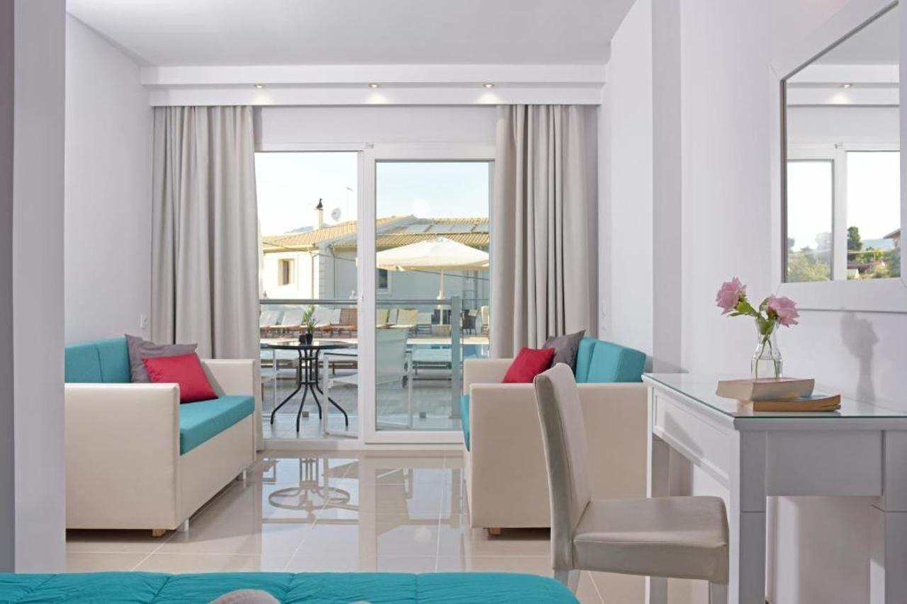 Palapart Gikas Suites And Studios Γουβιά Εξωτερικό φωτογραφία